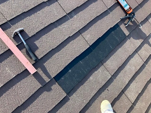 新しいスレート板の取り付け